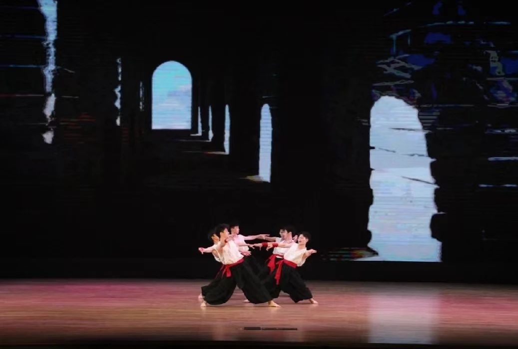 0cbec17f74c94ee3a81a0148995bc611.jpg 0cbec17f74c94ee3a81a0148995bc611.jpg